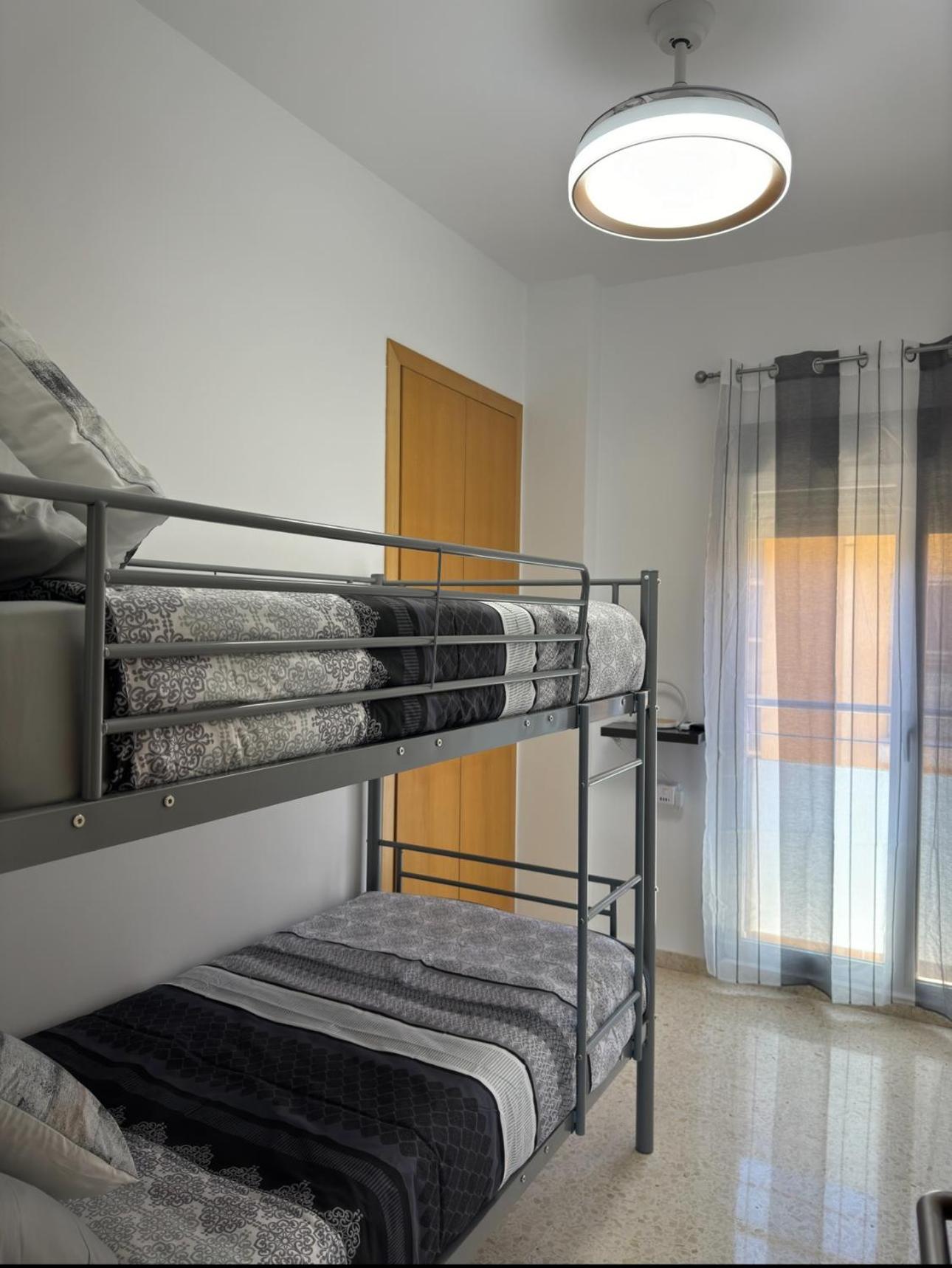 Apartamento Primera Linea De Mar Валенсія Екстер'єр фото